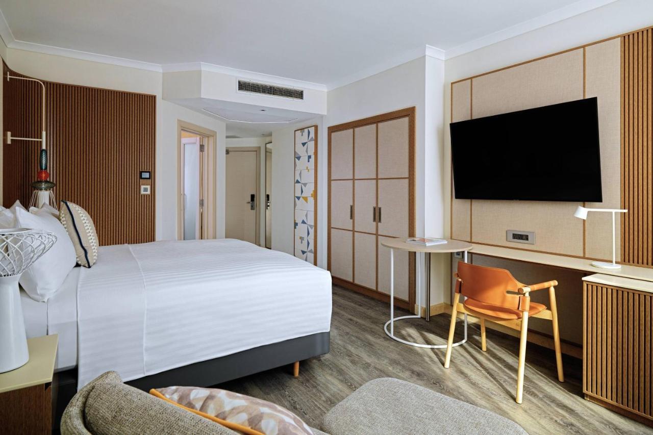 Superior Room 1 King Bed, Courtyard View with Balcony